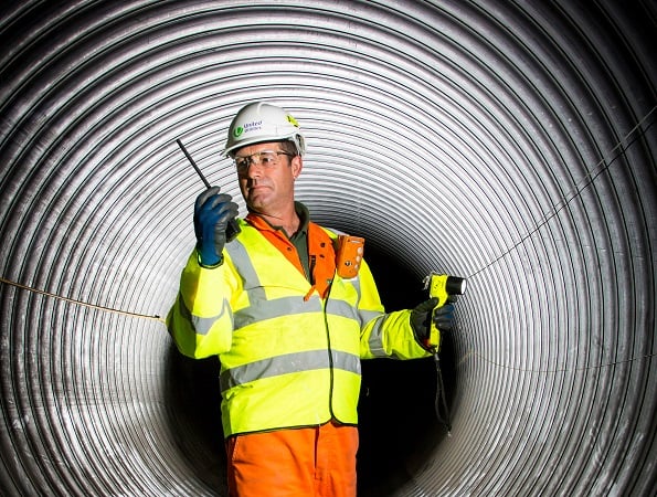 Employee in a tunnel